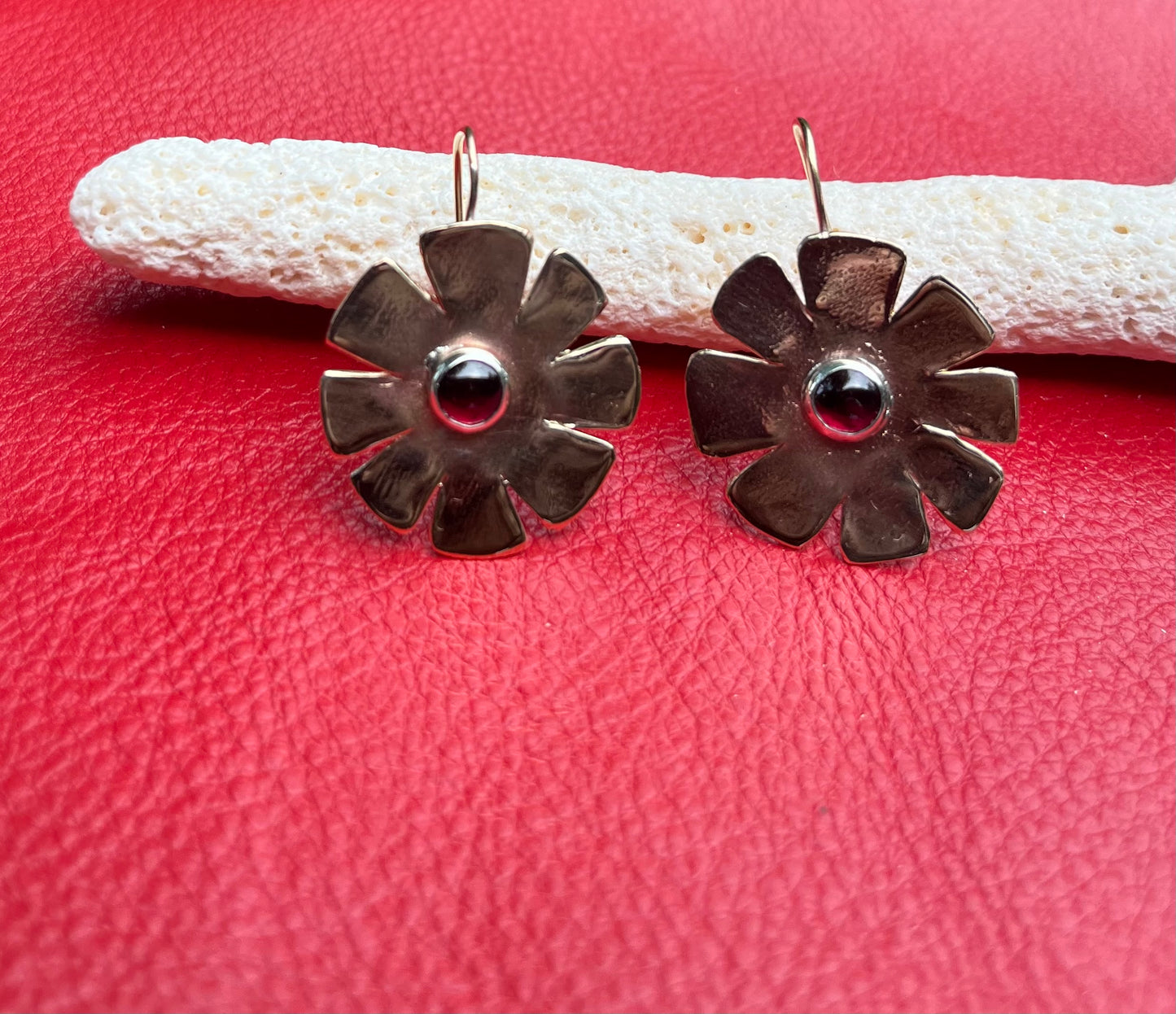 Brass garnet flower earrings