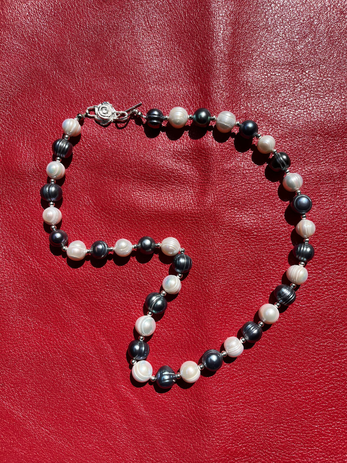 Black and white pearl necklace