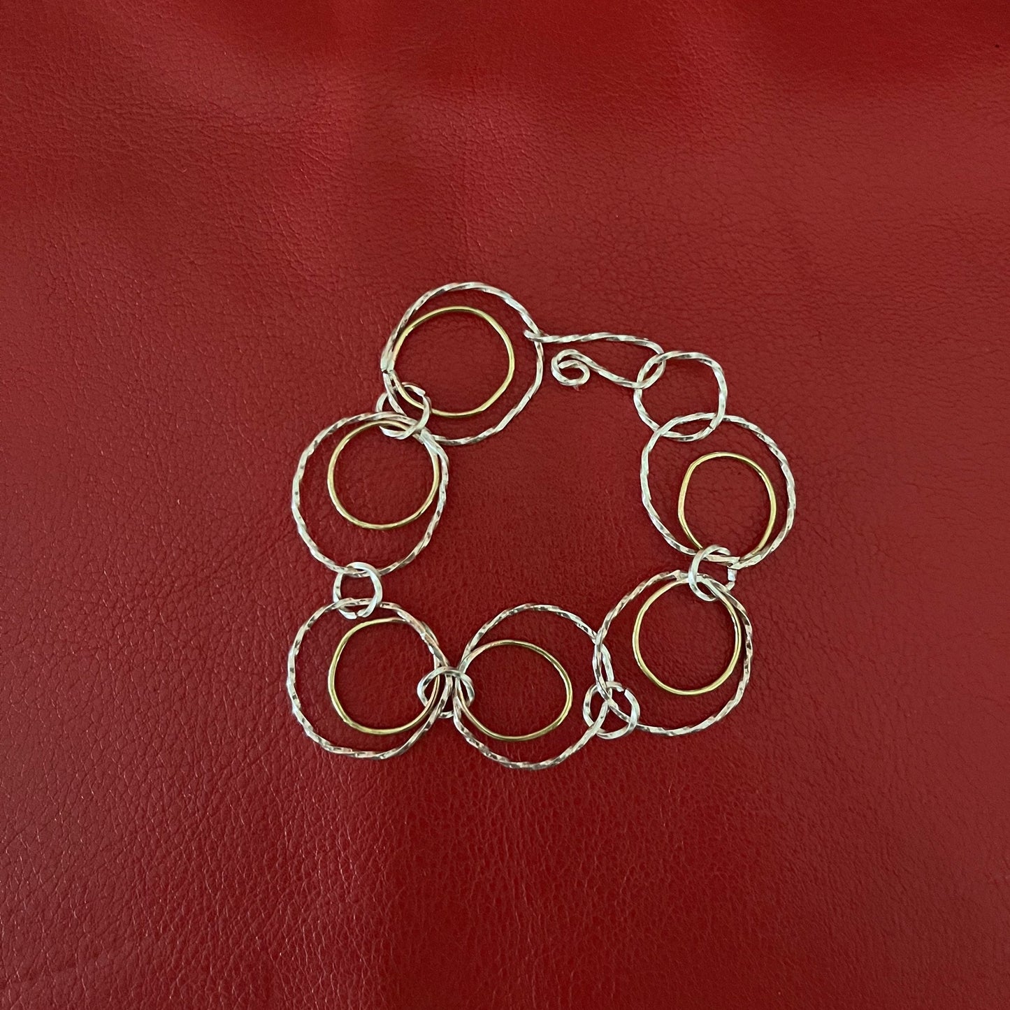 Twist and turn image 0