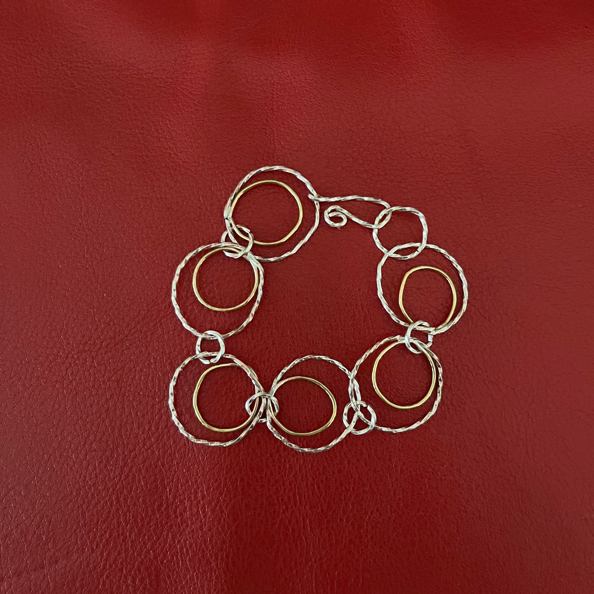 Twist and turn image 0