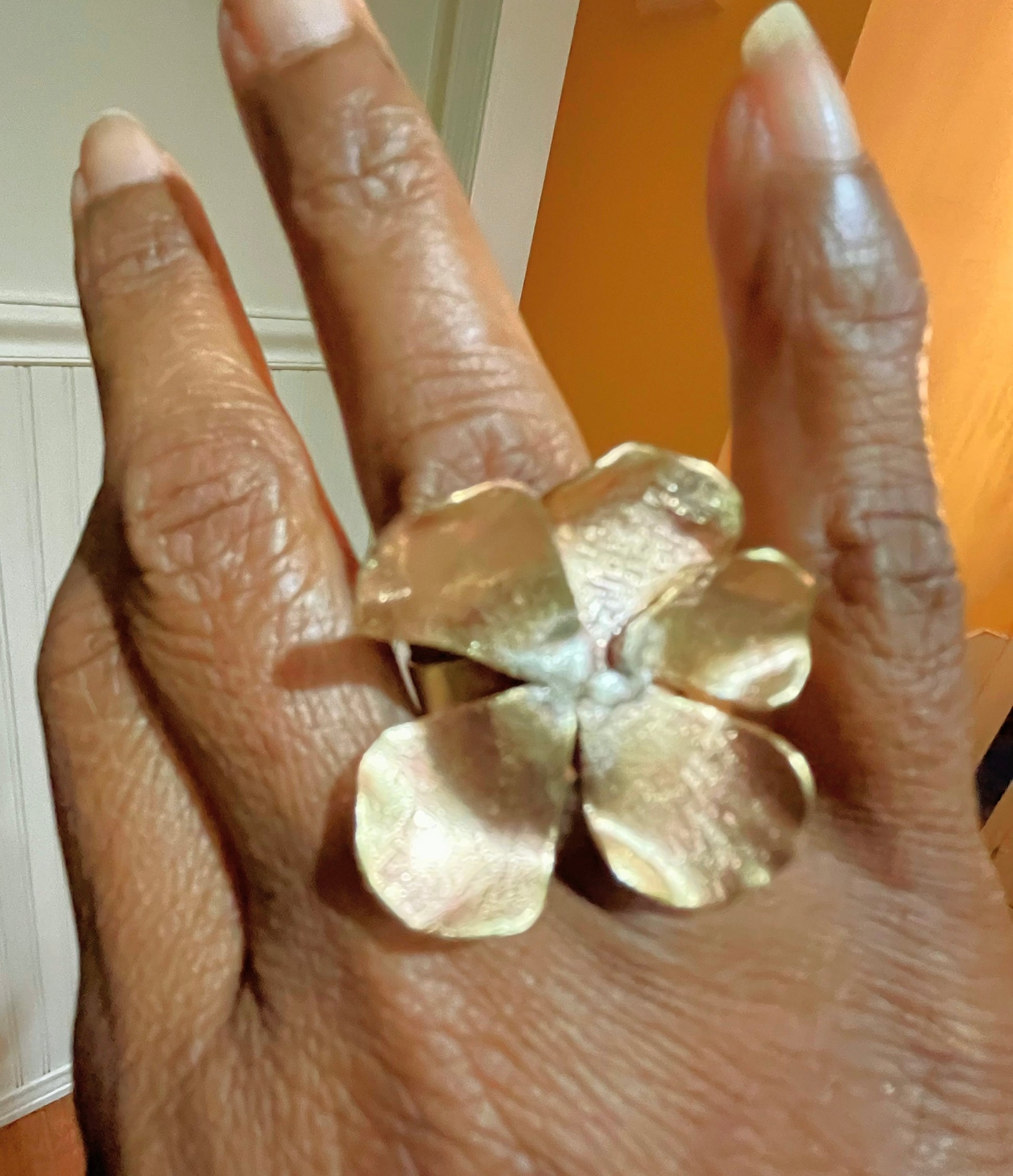 Brass flower ring  image 3