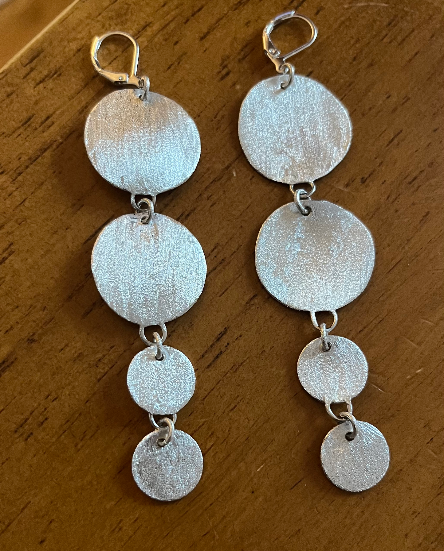 Satin disc earrings  image 2