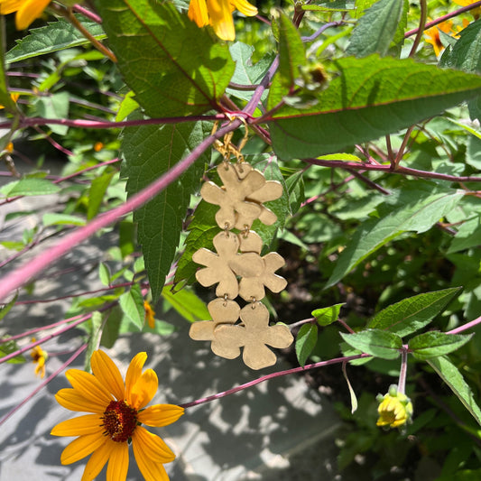 Triple flowers  image 0