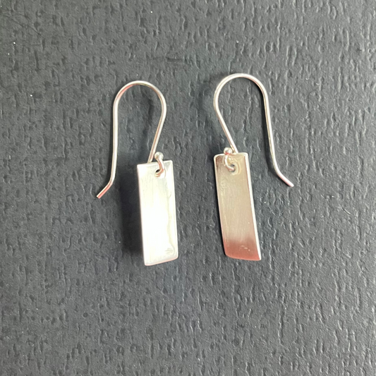 Satin finish earrings  image 0
