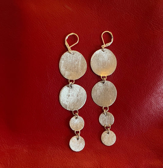Satin disc earrings  image 0