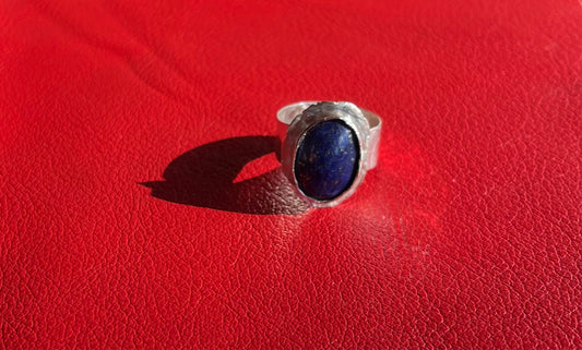 Lapis lazuli ring