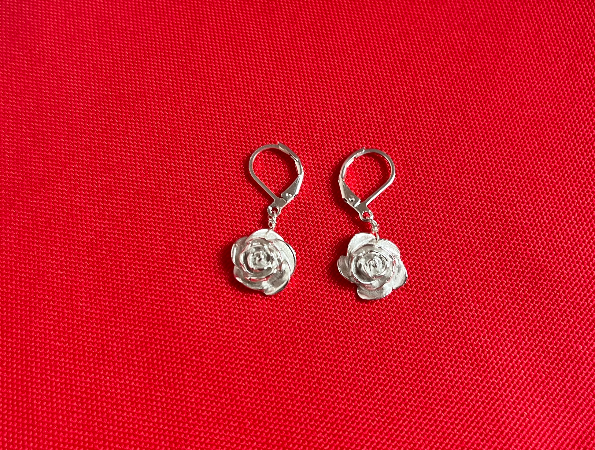 Rose bud earring image 0