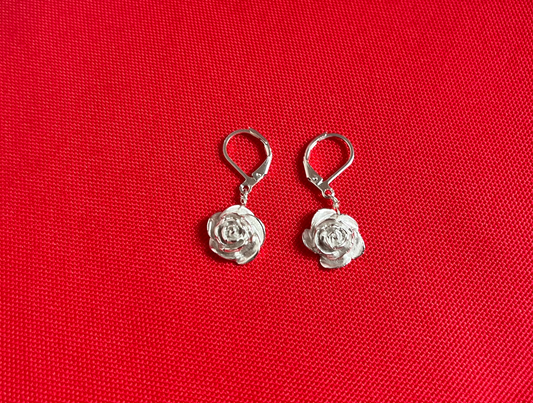 Rose bud earring image 0