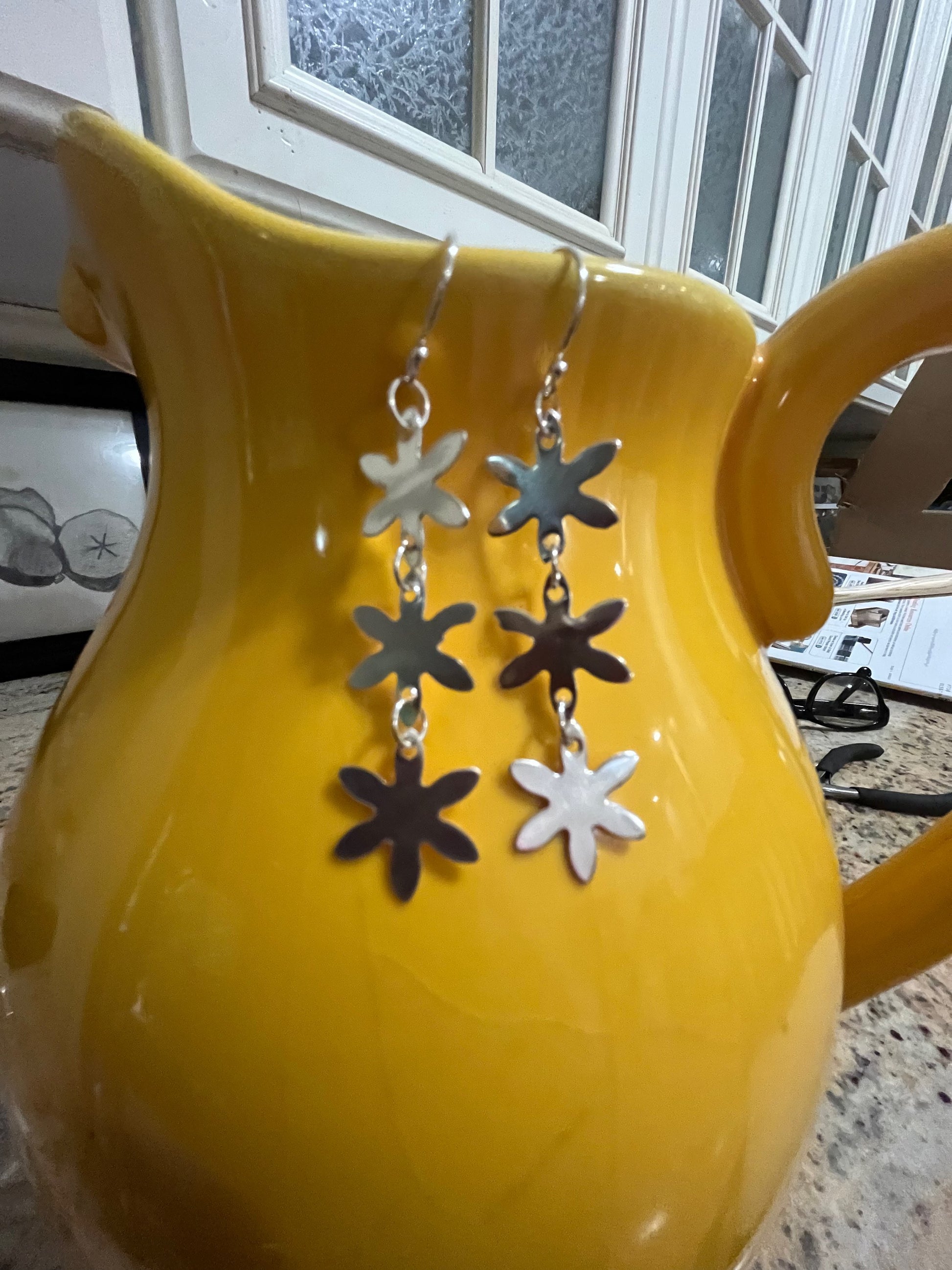Triple flower earrings  image 1